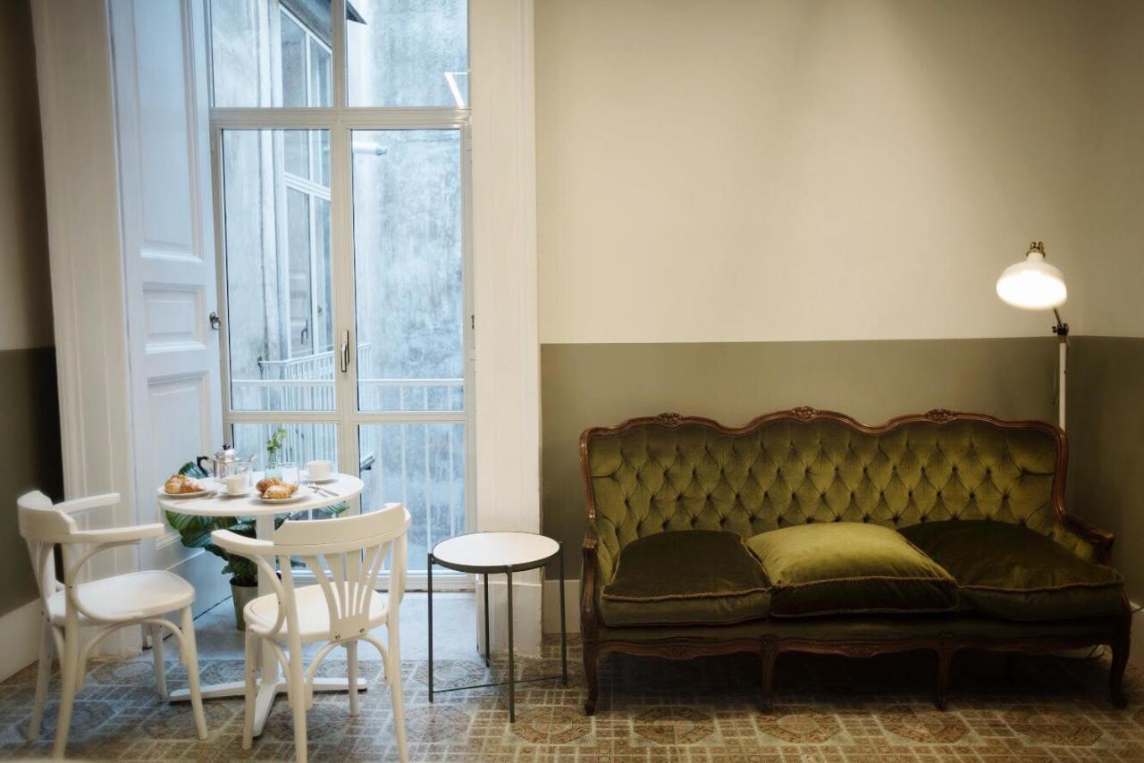 Interno21 Bed & Breakfast เนเปิลส์ ภายนอก รูปภาพ