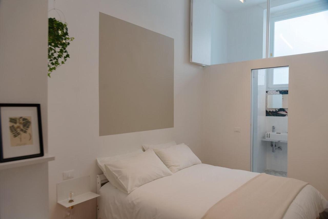 Interno21 Bed & Breakfast เนเปิลส์ ภายนอก รูปภาพ