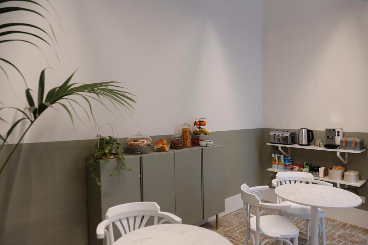 Interno21 Bed & Breakfast เนเปิลส์ ภายนอก รูปภาพ